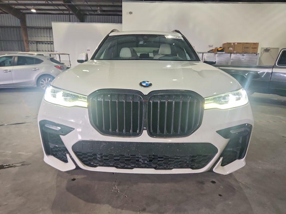 2022 BMW X7 VIN 5UXCX6C02N9J96015 COPART salvage auction — REAR END, Fl - Cert Of Title Slvg Rebuildable, sold $25,500 on 2026-07-27 (photo 5)