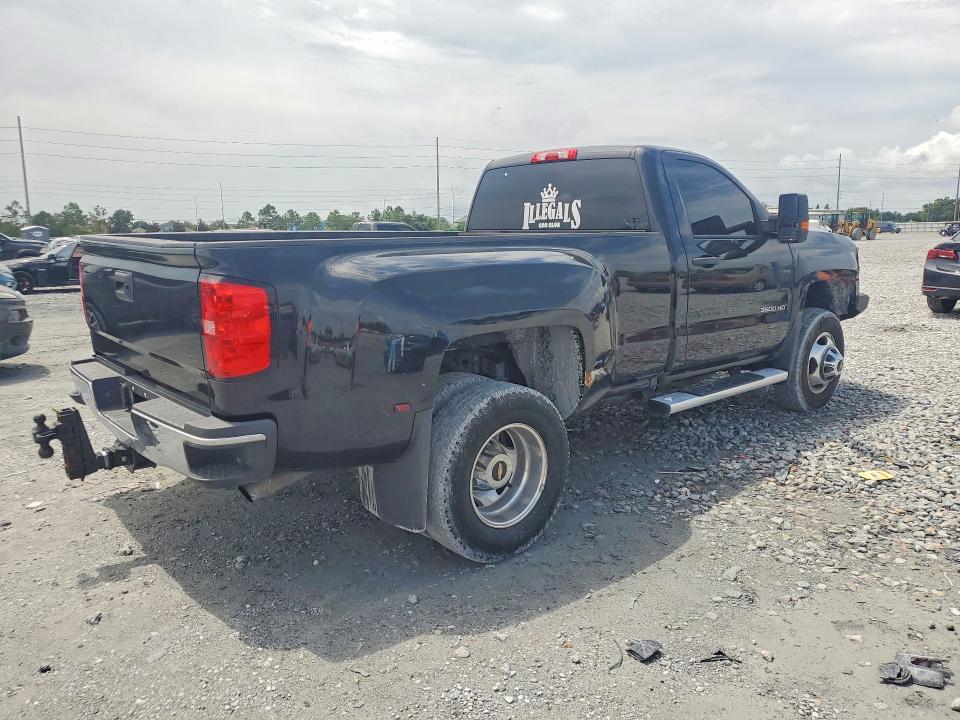 2017 Chevrolet Gmt-400 VIN 1GC3KYCG2HZ339400 COPART salvage auction — SIDE, Fl - Cert Of Title Slvg Rebuildable, sold $9,300 on 2026-08-28 (photo 3)