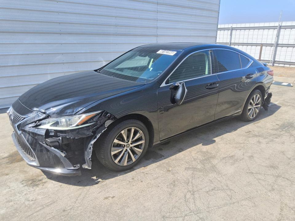 2020 Lexus Es 300h VIN 58AC21B18LU006701 COPART salvage auction — FRONT END, CA - CERTIFICATE OF TITLE, sold $9,500 on 2026-08-18 (photo 1)