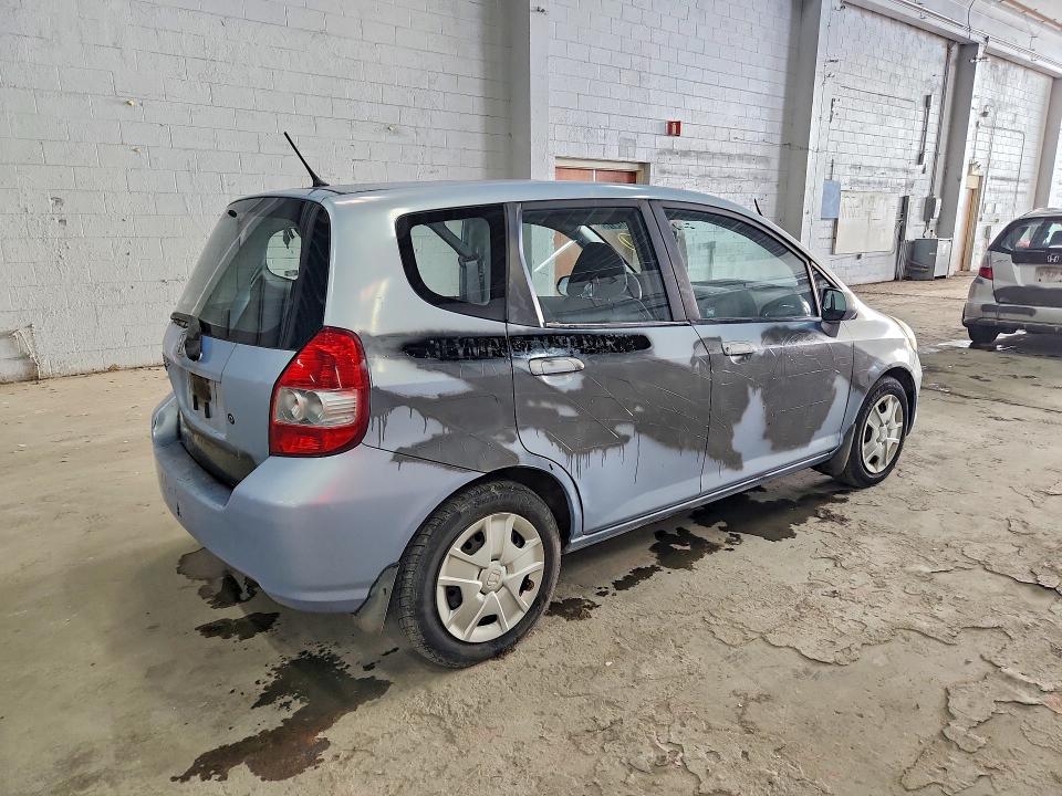 2008 Honda Fit VIN JHMGD38408S052027 COPART salvage auction — REAR END, VA - CERTIFICATE OF TITLE, sold $175 on 2026-07-28 (photo 3)