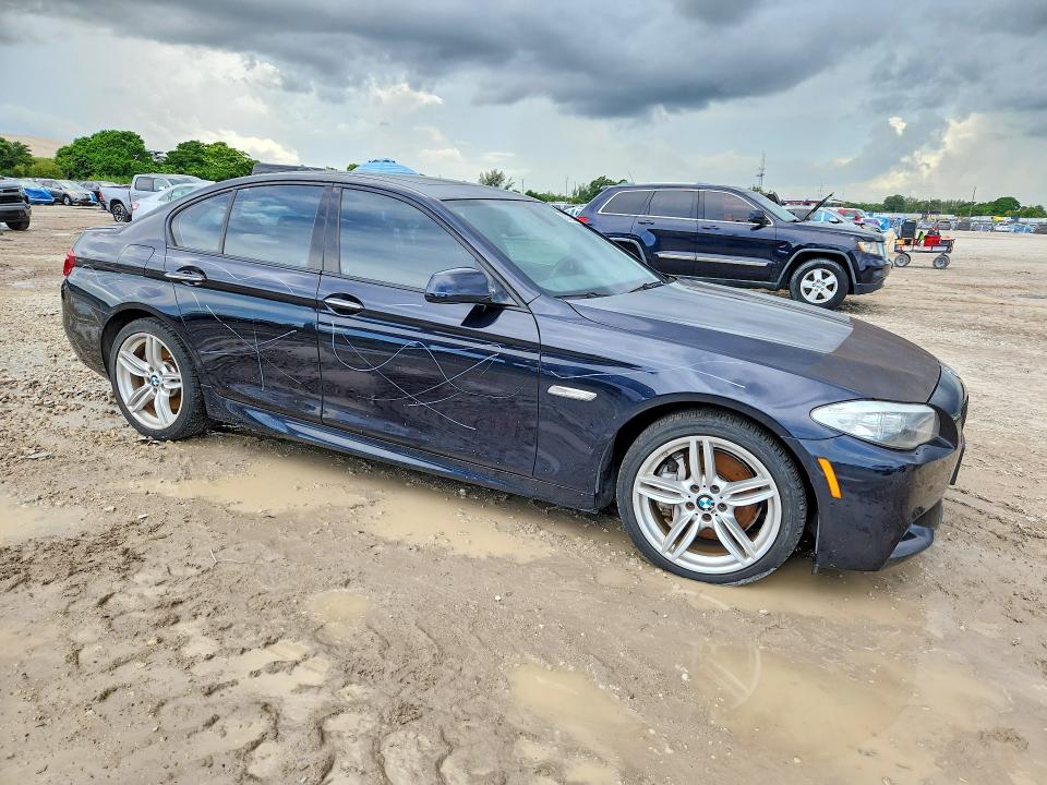 2012 BMW 5er VIN WBAFR9C58CC271478 COPART salvage auction — MINOR DENT/SCRATCHES, Tx - Certificate Of Title, sold $4,850 on 2026-07-14 (photo 4)