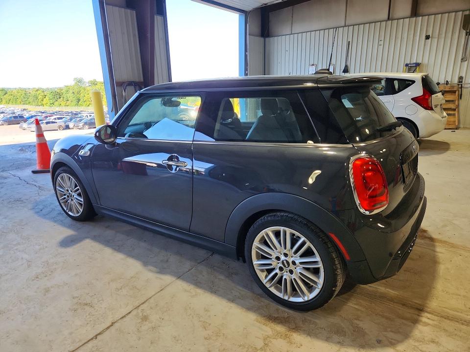 2019 Mini Cooper VIN WMWXP7C5XK2A53872 COPART salvage auction — WATER/FLOOD, Pa - Cert Of Salvage-W=Flood Veh, sold $2,100 on 2026-08-14 (photo 2)