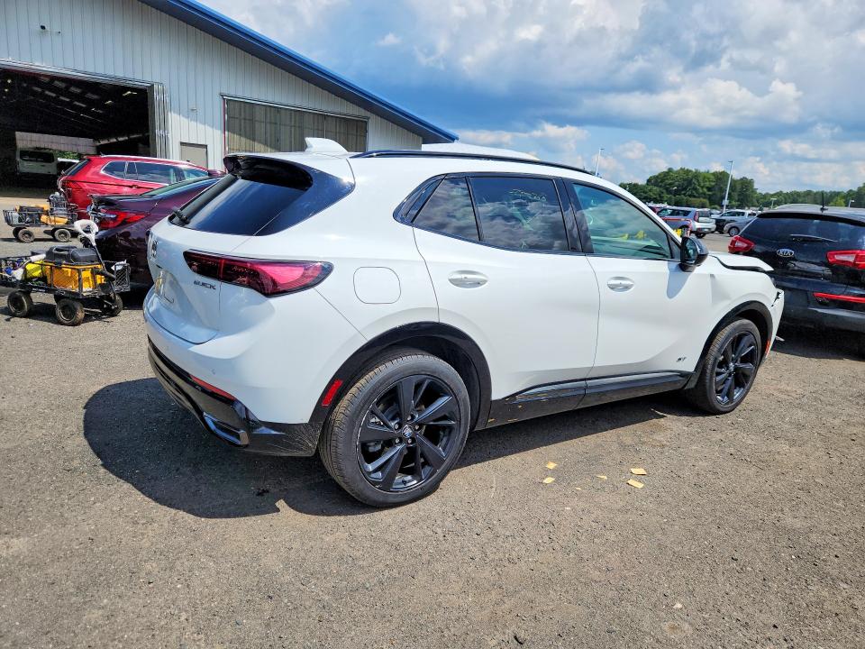 2024 Buick Envision VIN LRBFZPE41RD051550 COPART salvage auction — FRONT END, Ma - Certificate Of Title (P), sold $9,300 on 2026-07-30 (photo 3)