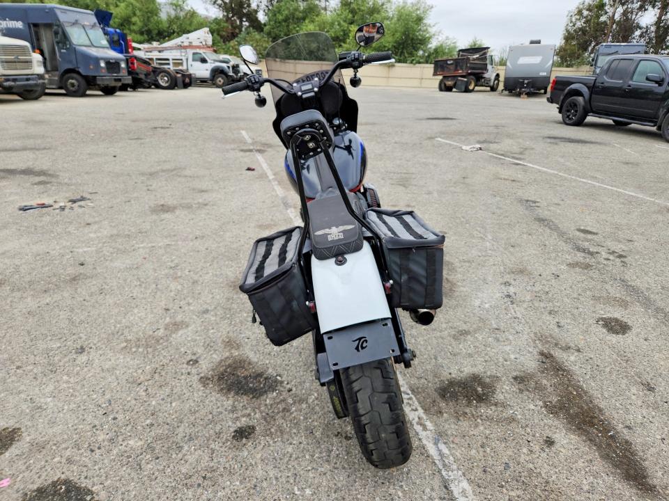 2021 Harley-davidson Street bob VIN 1HD1YYK24MB015233 COPART salvage auction — MINOR DENT/SCRATCHES, Ca - Salvage Certificate, sold $2,550 on 2026-07-31 (photo 4)