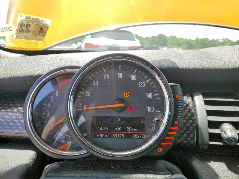 2017 Mini Cooper VIN WMWXP7C57H3B93820 COPART salvage auction — FRONT END, Fl - Cert Of Title Slvg Rebuildable, sold $2,200 on 2026-08-19 (photo 9)
