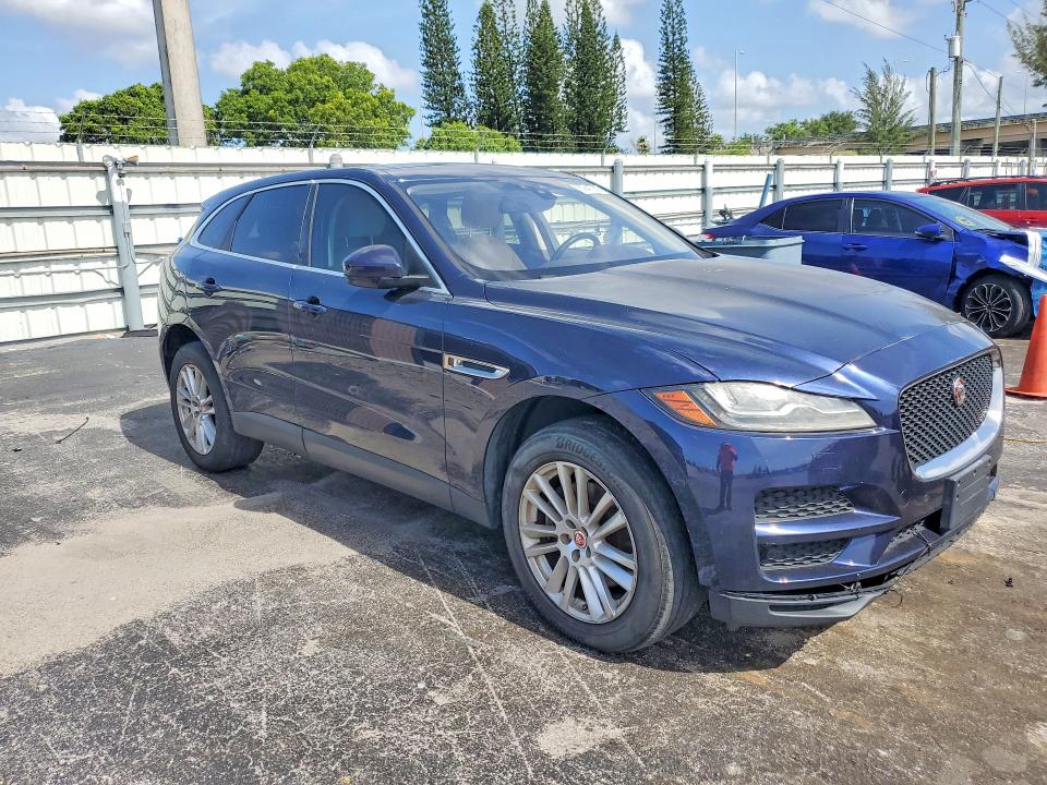 2017 Jaguar F-pace VIN SADCK2BV7HA895072 COPART salvage auction — MECHANICAL, FL - CERTIFICATE OF TITLE, sold $875 on 2026-07-27 (photo 4)