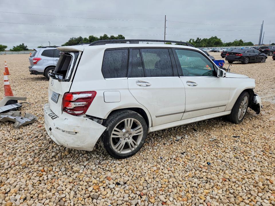 2015 Mercedes-benz E-klasse VIN WDCGG5HB7FG426386 COPART salvage auction — FRONT END, Tx - Salvage Vehicle Title, sold $1,750 on 2026-08-13 (photo 3)