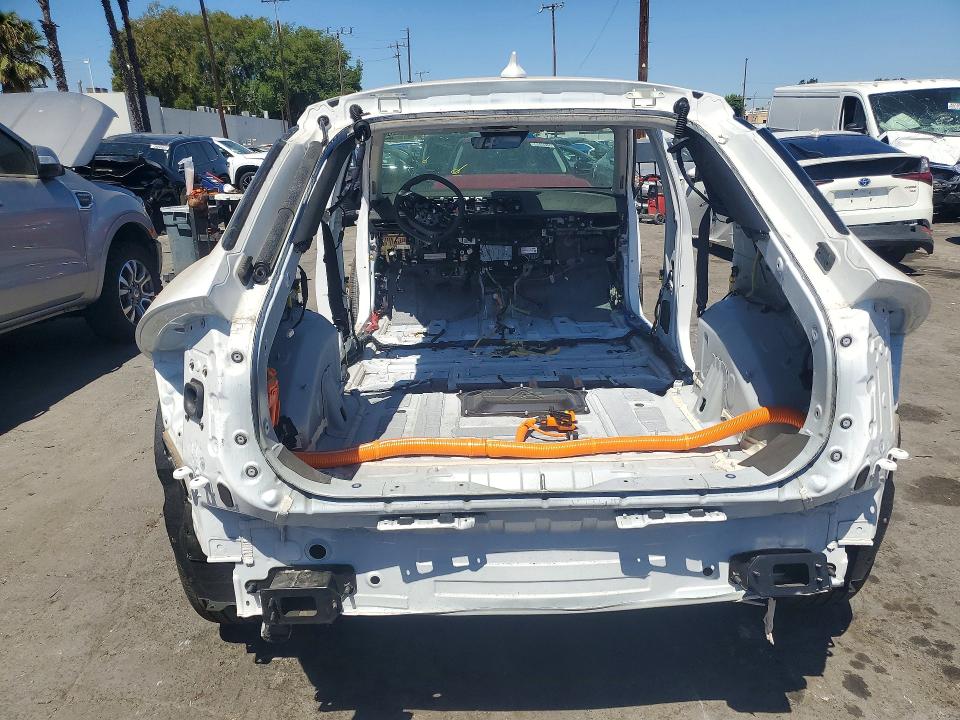 2025 Kia Ev6 VIN 5XYC34JA2SG013493 COPART salvage auction — STRIPPED, Ca - Certificate Of Title, sold $50 on 2026-07-28 (photo 6)