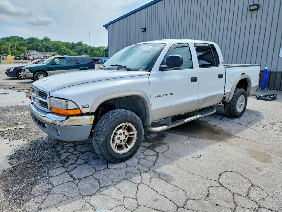 2000 Dodge Dakota VIN 1B7HG2AZXYS777387 COPART salvage auction — FRONT END, Pa - Certificate Of Salvage, sold $675 on 2026-08-03 (photo 1)