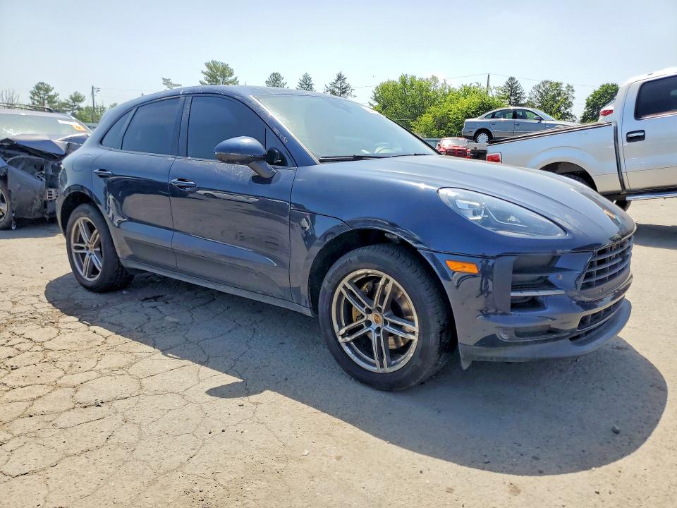 2020 Porsche Macan VIN WP1AA2A57LLB12612 COPART salvage auction — VANDALISM, Pa - Certificate Of Salvage, sold $18,300 on 2026-08-04 (photo 4)