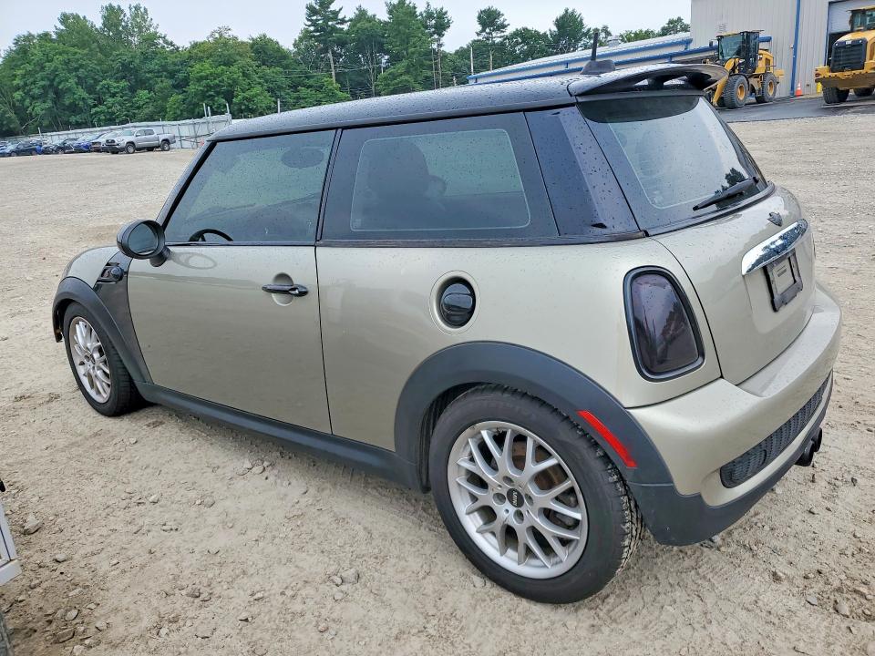 2008 Mini Cooper VIN WMWMF73538TT90048 COPART salvage auction — UNDERCARRIAGE, MA - CERT OF TITLE-RECONSTRCTD COLL, sold $650 on 2026-08-13 (photo 2)