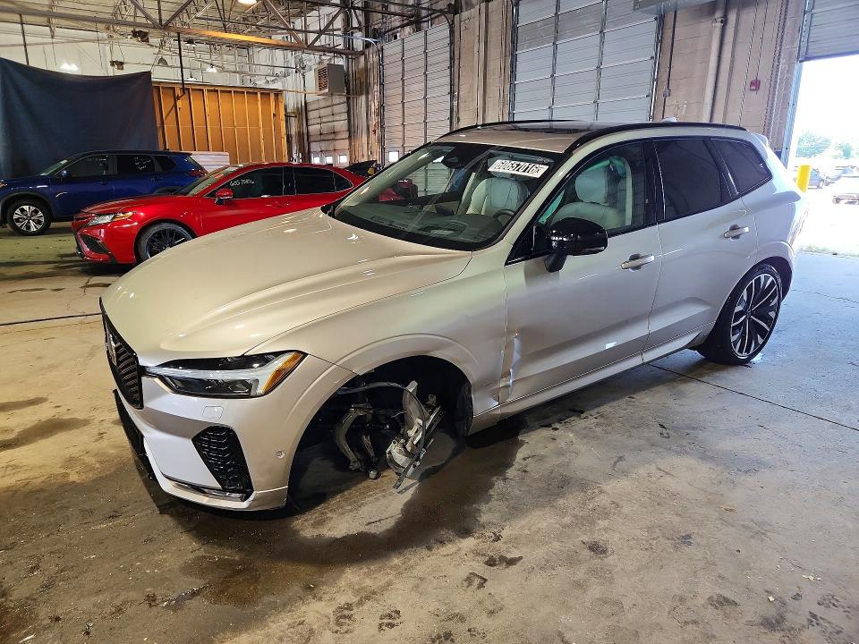 2026 Volvo Xc60 VIN YV4M12RM1T1412763 COPART salvage auction — UNDERCARRIAGE, Mi - Certificate Of Title, sold $17,200 on 2026-07-22 (photo 1)