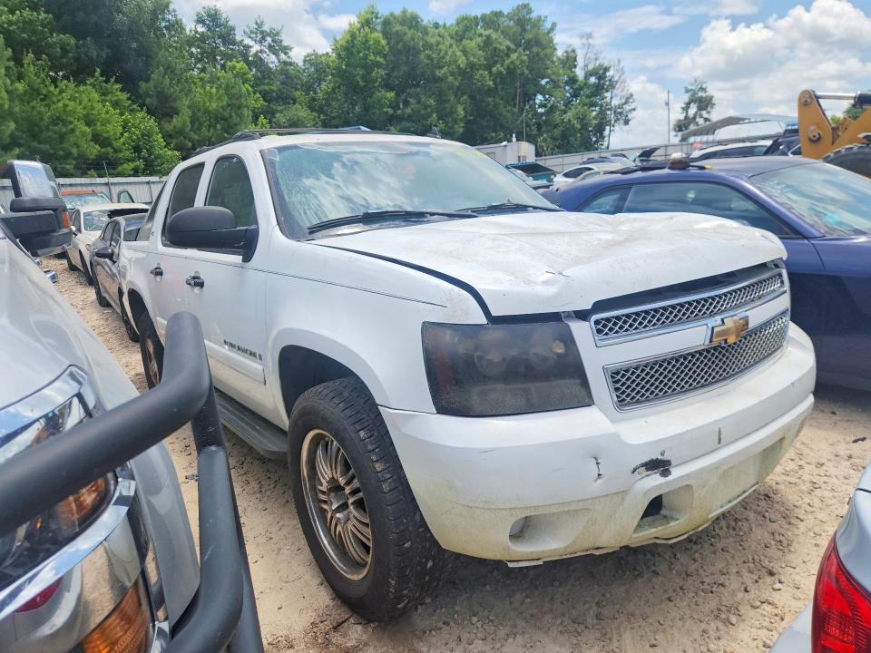 2007 Chevrolet Avalanche VIN 3GNEC12067G174829 COPART salvage auction — WATER/FLOOD, FL - CERT OF TITLE-SLVG REBLD FLOOD, sold $425 on 2026-07-31 (photo 4)