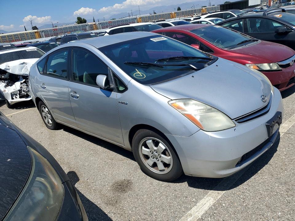 2006 Toyota Prius VIN JTDKB20U667512685 COPART salvage auction — REAR END, CA - SALVAGE CERTIFICATE, sold $575 on 2026-07-17 (photo 4)