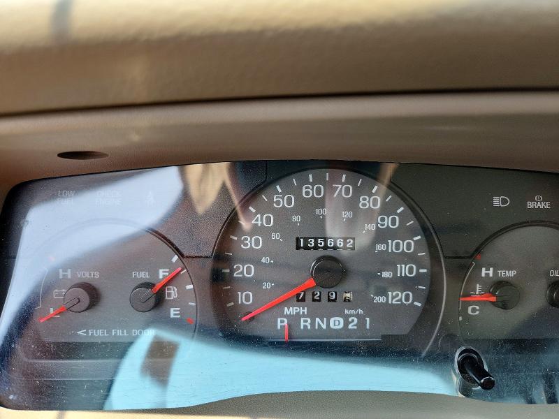 2004 Mercury Grand marquis VIN 2MEFM75WX4X669371 COPART salvage auction — FRONT END, OH - CERT OF TITLE-SALVAGE, sold $125 on 2026-07-21 (photo 9)