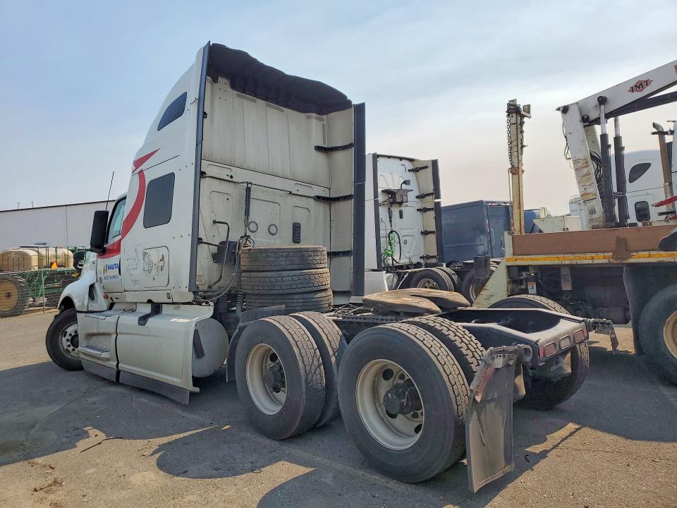2026 International VIN 3HSDZAPR7TN344719 COPART salvage auction — ROLLOVER, In - Certificate Of Title (P), sold $15,600 on 2026-08-18 (photo 2)