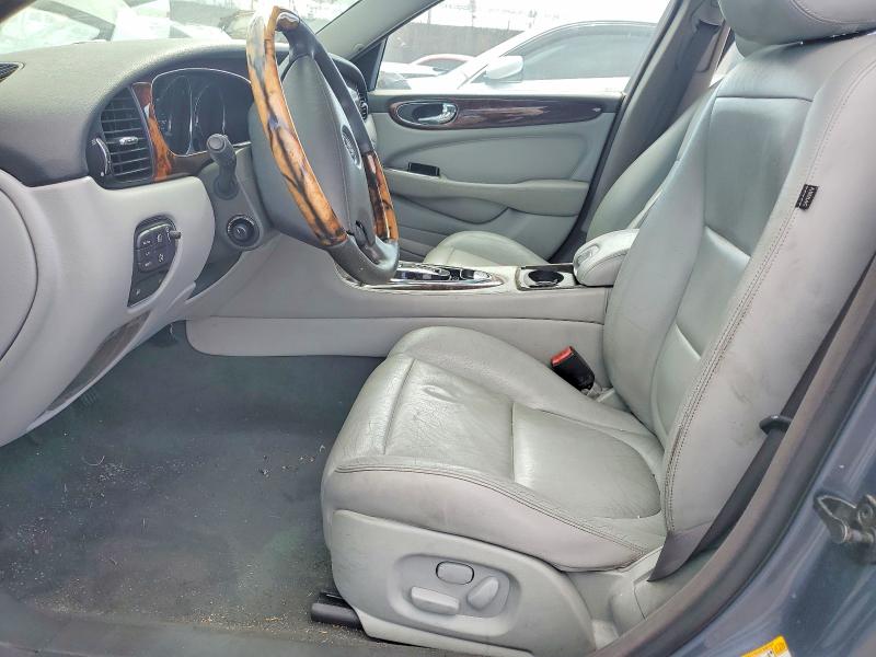 2004 Jaguar Xj series VIN SAJWA71C94SG31353 COPART salvage auction — FRONT END, CA - DIS/DLR/EXP ONLY CLEAN TITLE (P), sold $225 on 2026-07-10 (photo 7)