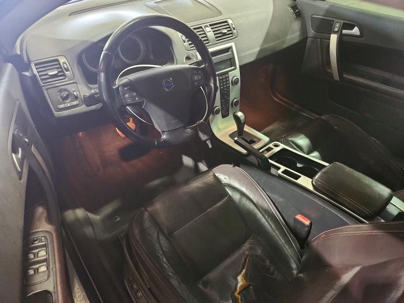 2012 Volvo C70 VIN YV1672MC1CJ131789 COPART salvage auction — MINOR DENT/SCRATCHES, Fl - Cert Of Title-Rebuilt, sold $625 on 2026-08-12 (photo 8)