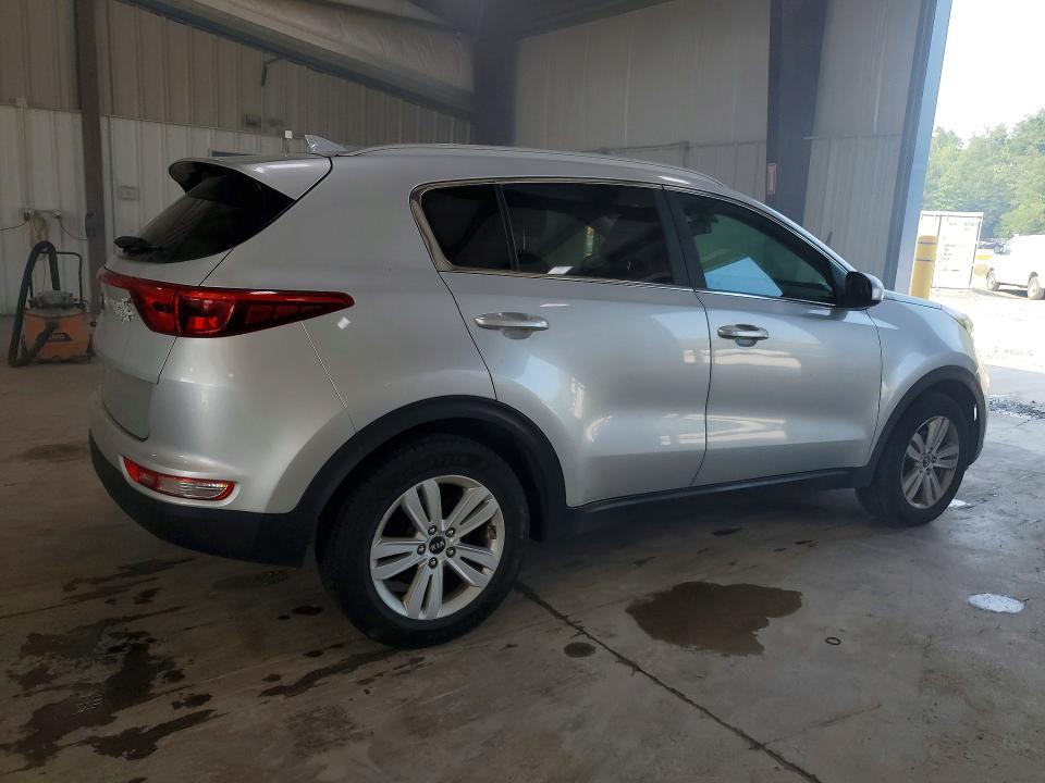 2017 Kia Sportage VIN KNDPM3AC7H7034453 COPART salvage auction — NORMAL WEAR, PA - CERT OF TITLE, sold $2,750 on 2026-07-29 (photo 3)