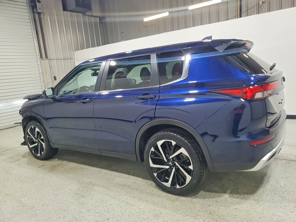 2024 Mitsubishi Outlander VIN JA4J3VA88RZ082558 COPART salvage auction — FRONT END, FL - CERT OF TITLE SLVG REBUILDABLE, sold $7,200 on 2026-07-20 (photo 2)