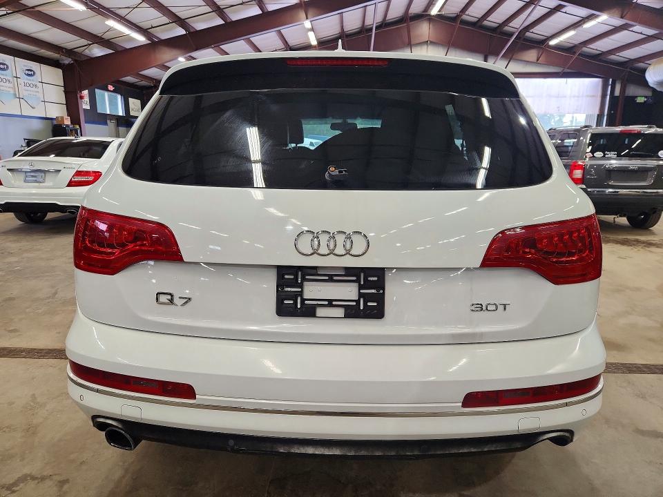 2014 Audi Q7 VIN WA1LGAFE8ED019424 COPART salvage auction — MINOR DENT/SCRATCHES, Ma - Cert Of Title-Reconstrctd Coll, sold $2,200 on 2026-07-28 (photo 6)