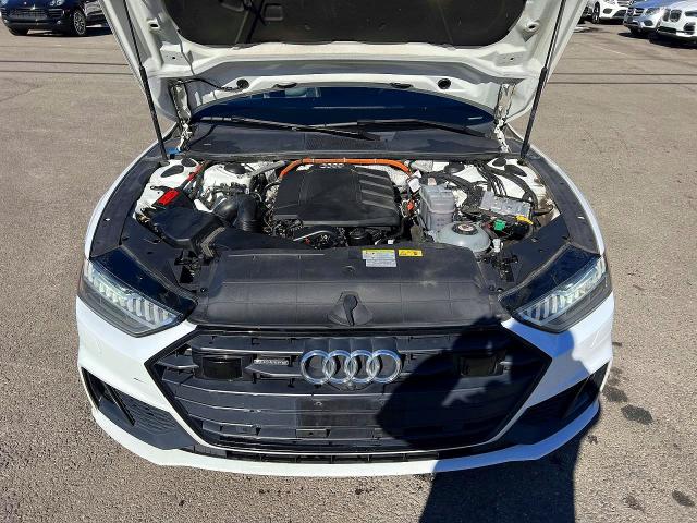 2021 Audi A7 VIN WAUVPBF22MN083202 COPART salvage auction — MINOR DENT/SCRATCHES, Ca - Certificate Of Title (P), sold $21,800 on 2026-07-24 (photo 8)