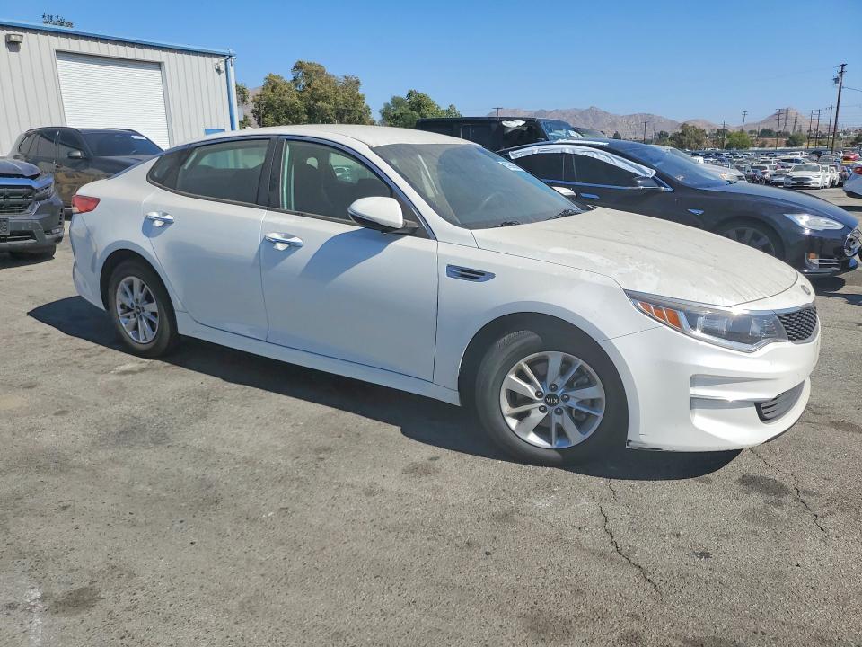 2016 Kia Optima VIN KNAGT4L32G5073805 COPART salvage auction — MINOR DENT/SCRATCHES, Ca - Dis/Dlr/Exp Only Clean Title, sold $275 on 2026-07-23 (photo 4)
