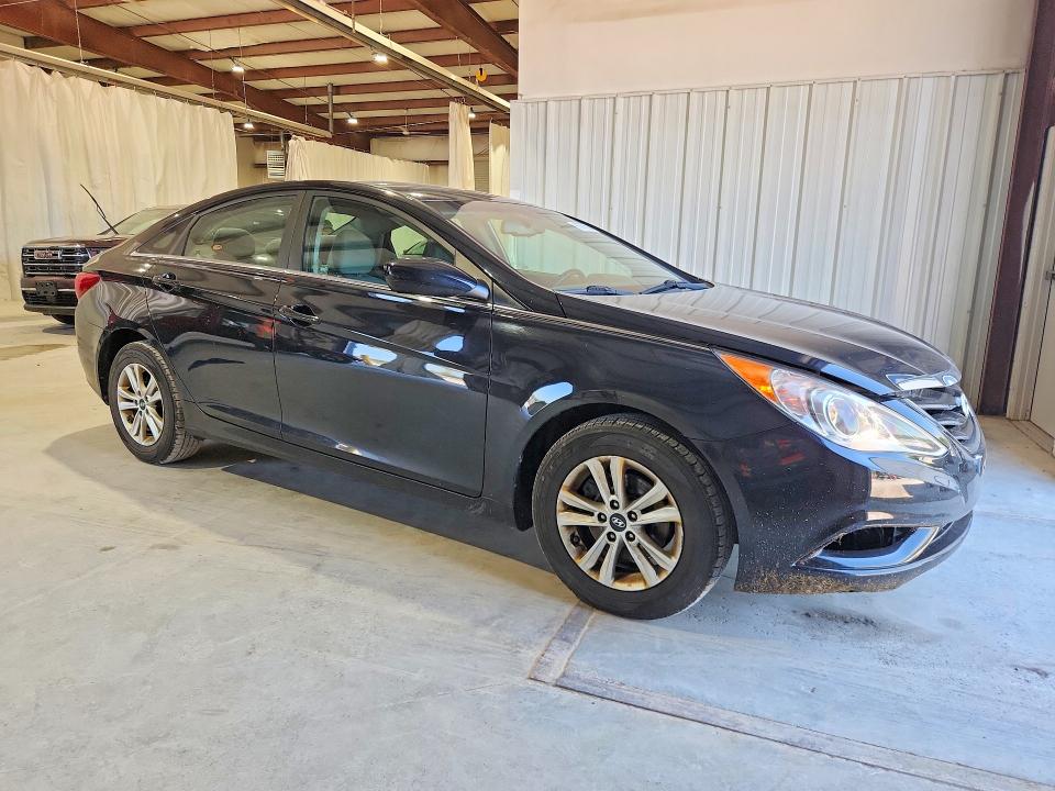 2013 Hyundai Sonata VIN 5NPEB4ACXDH713397 COPART salvage auction — MINOR DENT/SCRATCHES, Ny - Certificate Of Title, sold $1,362 on 2026-07-20 (photo 4)
