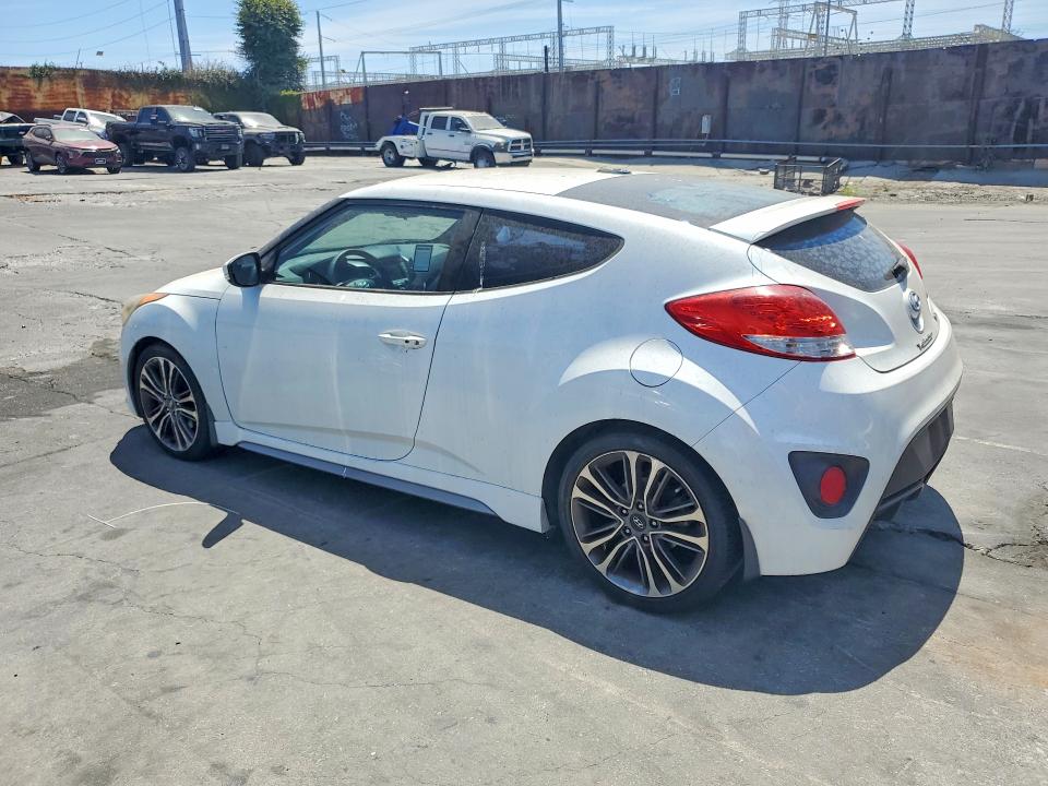 2016 Hyundai Veloster VIN KMHTC6AE8GU302765 COPART salvage auction — NORMAL WEAR, Ca - Dis/Dlr/Exp Only Clean Title, sold $1,250 on 2026-07-31 (photo 2)