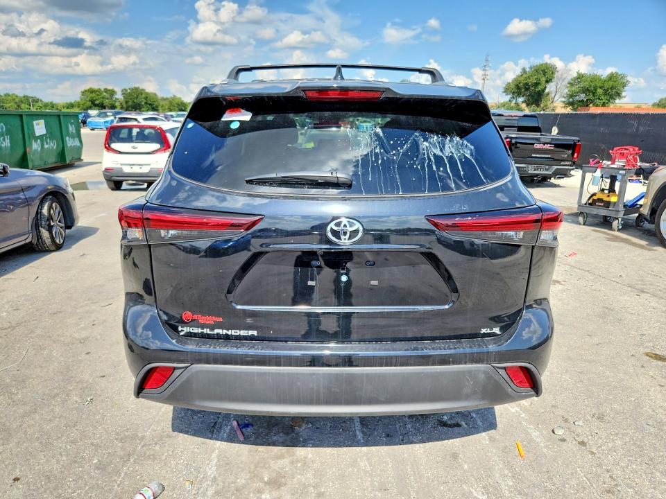 2025 Toyota Highlander VIN 5TDKDRAH4SS557578 COPART salvage auction — FRONT END, Fl - Certificate Of Title (P), sold $23,200 on 2026-07-30 (photo 6)