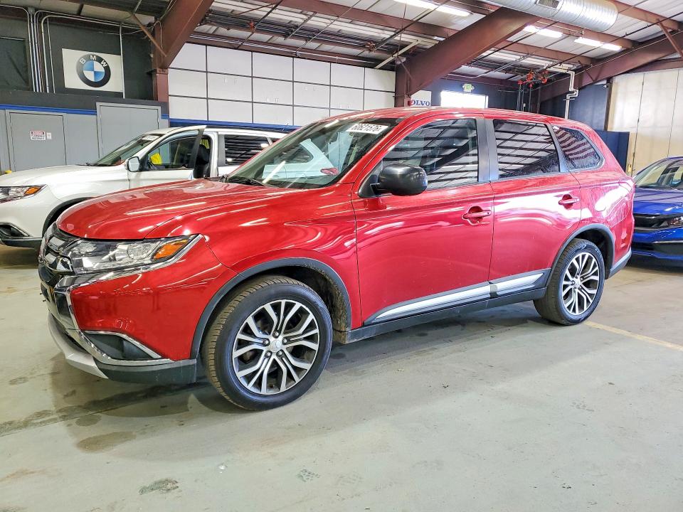 2018 Mitsubishi Outlander VIN JA4AZ3A30JZ041434 COPART salvage auction — MINOR DENT/SCRATCHES, Ct - Clean Title, sold $3,900 on 2026-07-14 (photo 1)