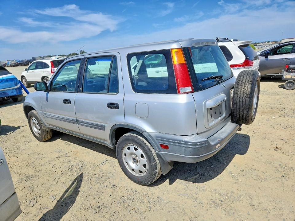 2000 Honda Cr-v VIN JHLRD2844YC009098 COPART salvage auction — MINOR DENT/SCRATCHES, Ca - Dis/Dlr/Exp Only Clean Title, sold $950 on 2026-07-07 (photo 2)