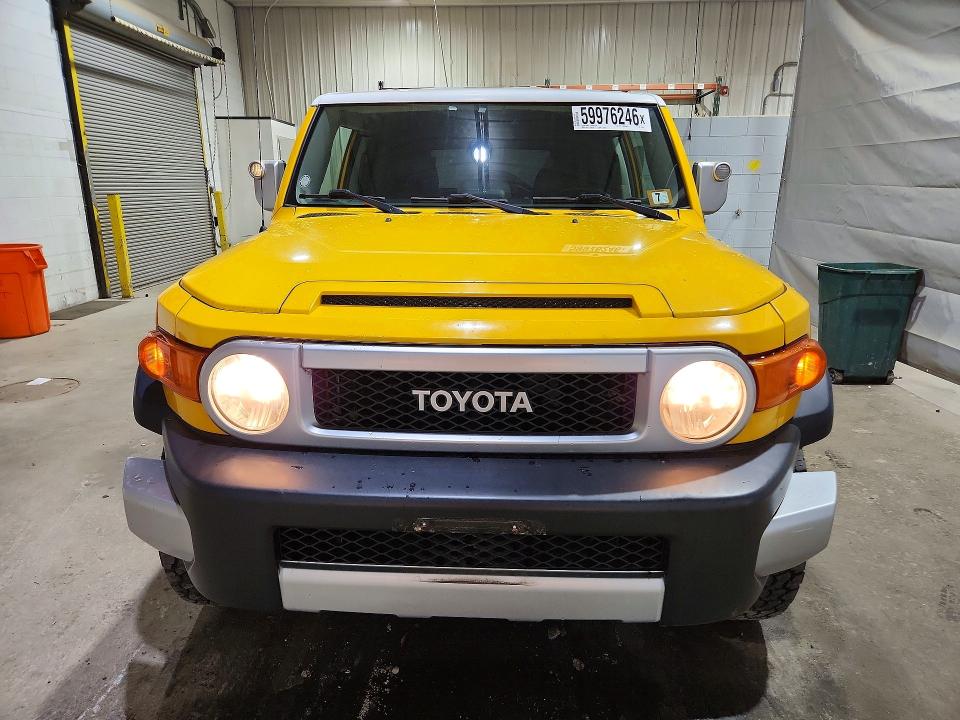 2008 Toyota Fj cruiser VIN JTEBU11F08K017897 COPART salvage auction — MECHANICAL, NH - CERTIFICATE OF TITLE, sold $2,450 on 2026-07-09 (photo 5)