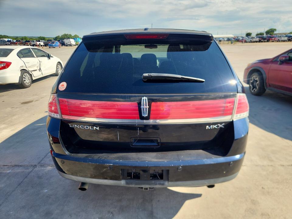 2008 Lincoln Mkx VIN 2LMDU68CX8BJ23791 COPART salvage auction — NORMAL WEAR, Tx - Certificate Of Title, sold $1,300 on 2026-07-30 (photo 6)
