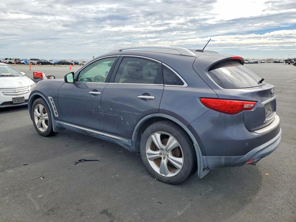 2010 Infiniti Fx35 VIN JN8AS1MW0AM856304 COPART salvage auction — SIDE, Ca - Dis/Dlr/Exp Only Clean Title, sold $425 on 2026-07-27 (photo 2)