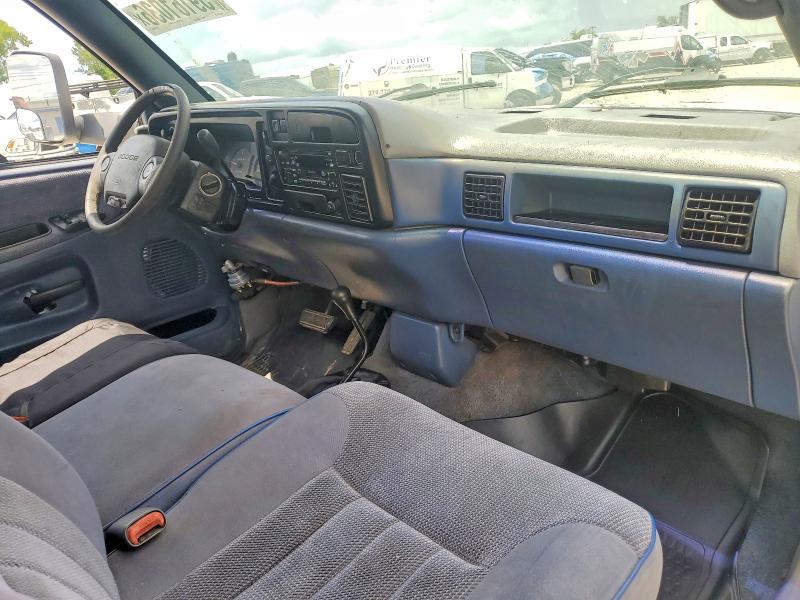 1995 Dodge Ram 3500 VIN 3B7MF33C8SM159162 COPART salvage auction — MINOR DENT/SCRATCHES, KY - CERT OF TITLE-REBUILT VEHICLE, sold $7,000 on 2026-07-20 (photo 8)