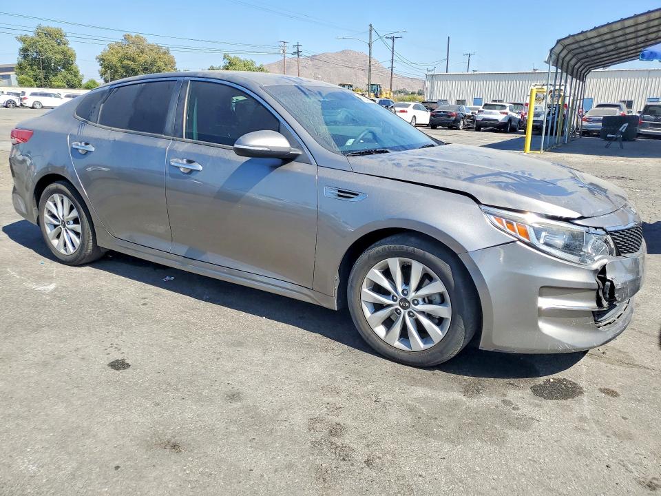 2017 Kia Optima VIN 5XXGT4L31HG169764 COPART salvage auction — FRONT END, CA - SALVAGE CERTIFICATE, sold $1,750 on 2026-07-16 (photo 4)