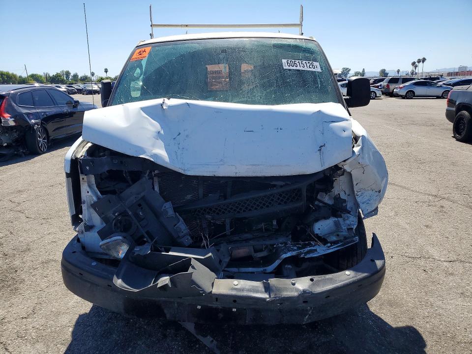 2015 Chevrolet Express VIN 1GCWGFCFXF1263334 COPART salvage auction — FRONT END, Mt - Dis/Dlr/Exp Only Clean Title, sold $550 on 2026-09-01 (photo 5)