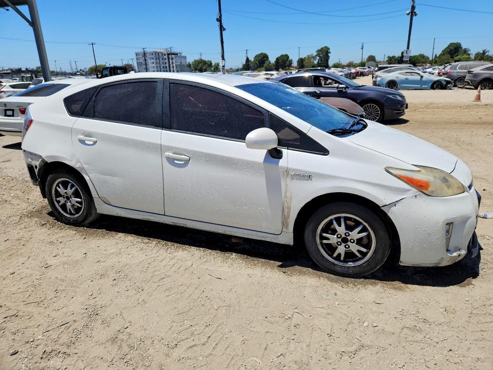 2013 Toyota VIN JTDKN3DU5D5686800 COPART salvage auction — REAR END, CA - SALVAGE CERTIFICATE, sold $1,550 on 2026-07-27 (photo 4)