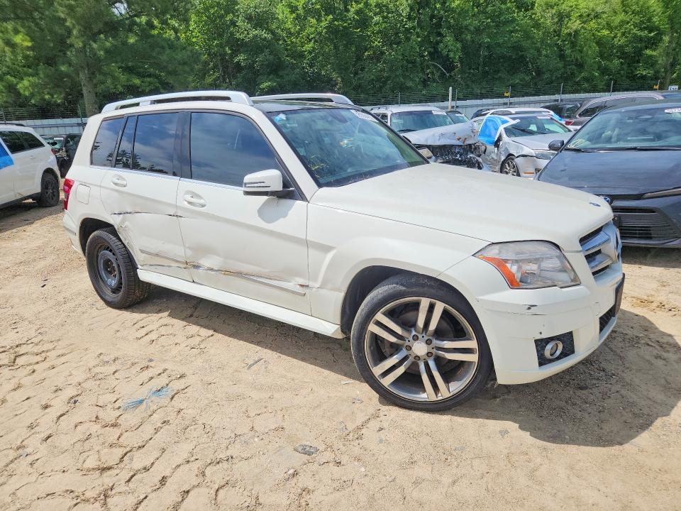 2010 Mercedes-benz Glk-class VIN WDCGG8HB4AF487081 COPART salvage auction — SIDE, Nc - Salvage Cert-Rebuilt, sold $1,400 on 2026-08-11 (photo 4)