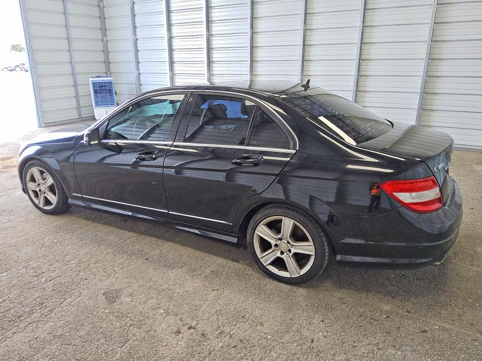 2010 Mercedes-benz C class VIN WDDGF5EB2AR088623 COPART salvage auction — MECHANICAL, FL - CERT OF TITLE-REBUILT, sold $750 on 2026-08-09 (photo 2)