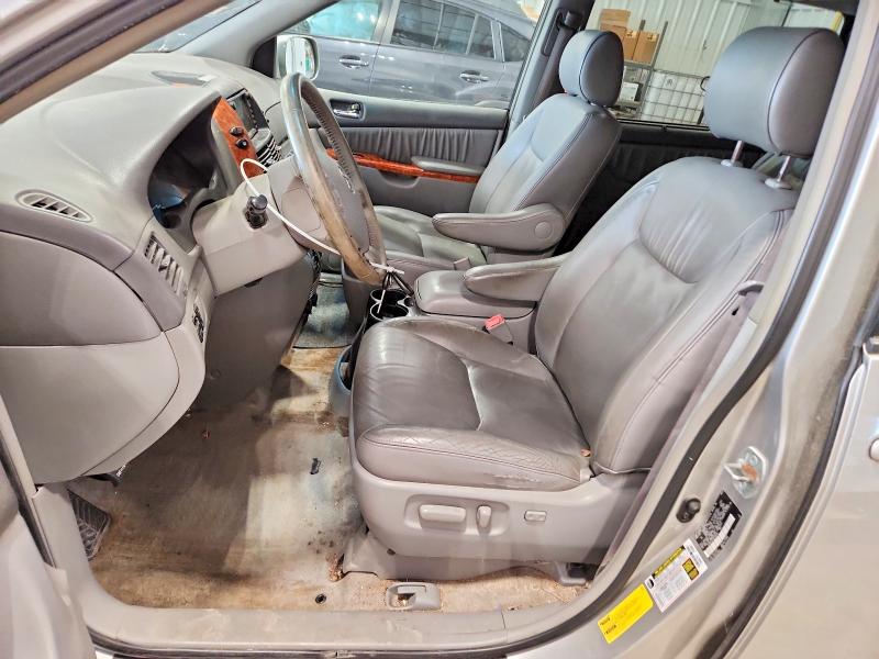 2008 Toyota Sienna VIN 5TDZK22C58S108496 COPART salvage auction — MINOR DENT/SCRATCHES, Wi - Certificate Of Title, sold $1,600 on 2026-07-15 (photo 7)