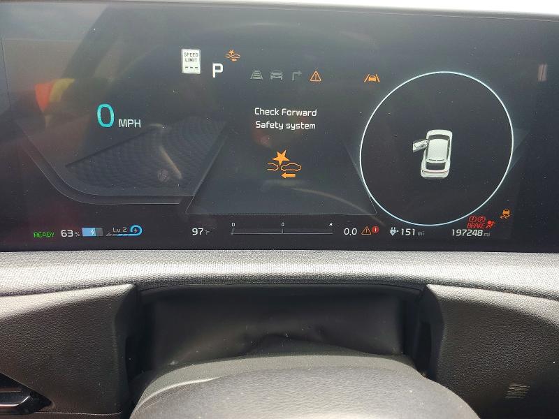 2023 Kia Ev6 VIN KNDC34LA4P5612053 COPART salvage auction — SIDE, TX - CERTIFICATE OF TITLE, sold $5,300 on 2026-07-08 (photo 9)