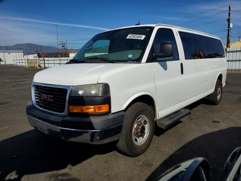 2013 Gmc Savana VIN 1GJZ71FA6D1164855 COPART salvage auction — MINOR DENT/SCRATCHES, Ca - Dis/Dlr/Exp Only Clean Title, sold $2,650 on 2026-08-03 (photo 1)