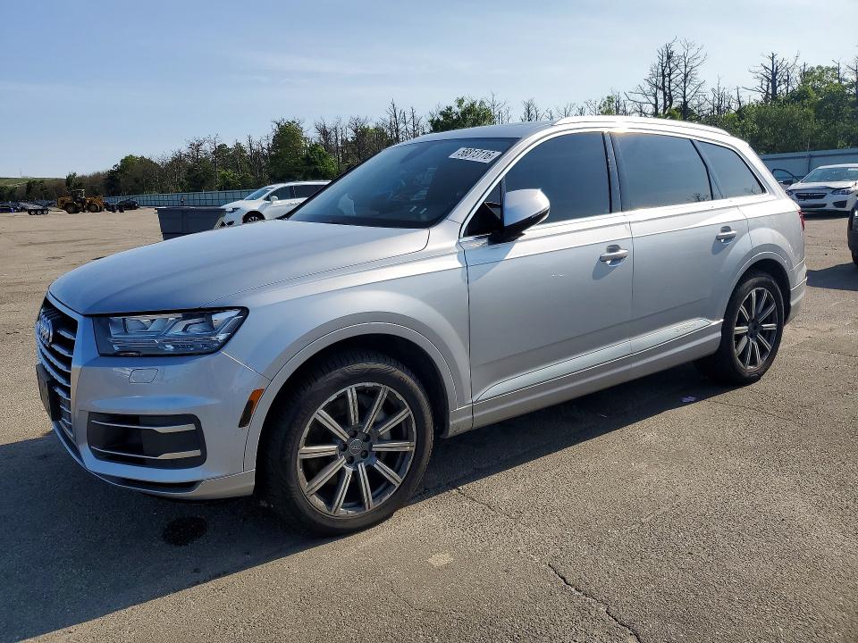 2019 Audi Q7 VIN WA1LAAF70KD001417 — COPART salvage auction photo