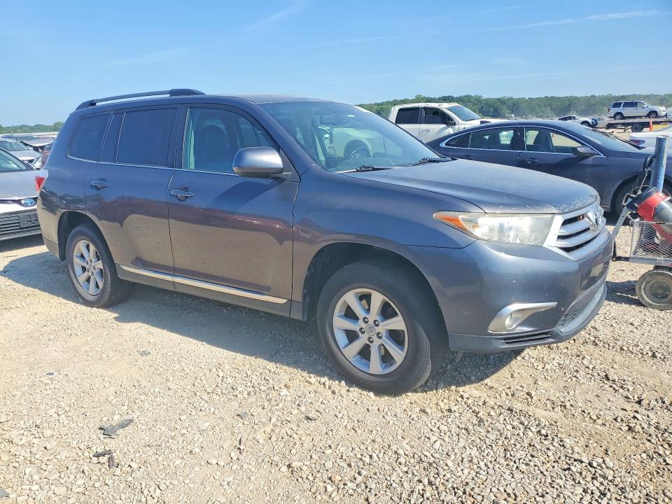 2012 Toyota Highlander VIN 5TDBK3EH4CS133705 COPART salvage auction — FRONT END, Ks - Cert Of Title-Salvage, sold $1,200 on 2026-07-28 (photo 4)