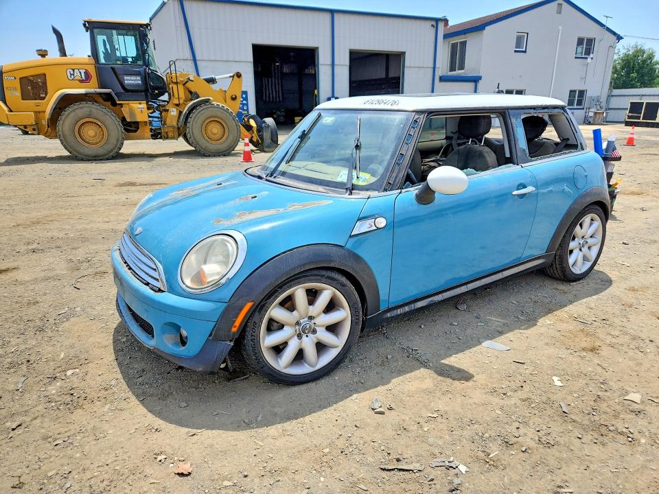 2010 Mini Cooper VIN WMWMF3C51ATZ22704 COPART salvage auction — WATER/FLOOD, Nj - Cert Of Title-Salvage Flood, sold $225 on 2026-08-17 (photo 1)