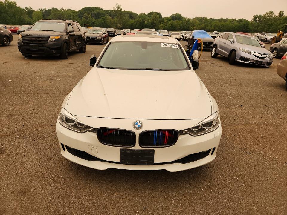 2015 BMW 3er VIN WBA3B9G55FNR93954 COPART salvage auction — REAR END, Ct - Cert Of Title-Salvage, sold $2,550 on 2026-08-07 (photo 5)