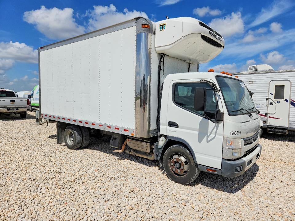 2018 Mitsubishi VIN JL6BNG1A6JK002391 COPART salvage auction — NORMAL WEAR, Tx - Certificate Of Title, sold $5,500 on 2026-07-27 (photo 4)