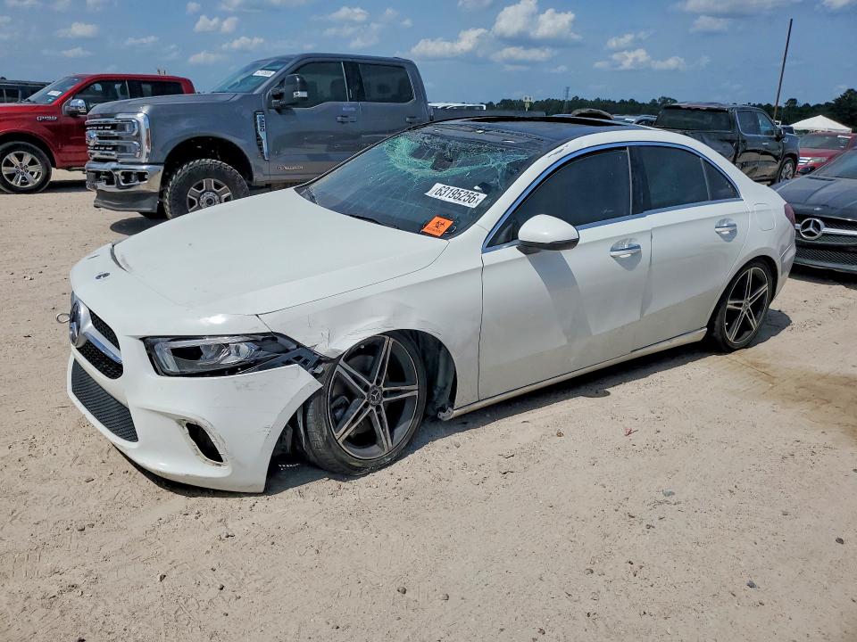 2019 Mercedes-benz A-klasse VIN WDD3G4EB4KW015634 COPART salvage auction — ROLLOVER, Tx - Certificate Of Title (P), sold $5,500 on 2026-08-21 (photo 1)